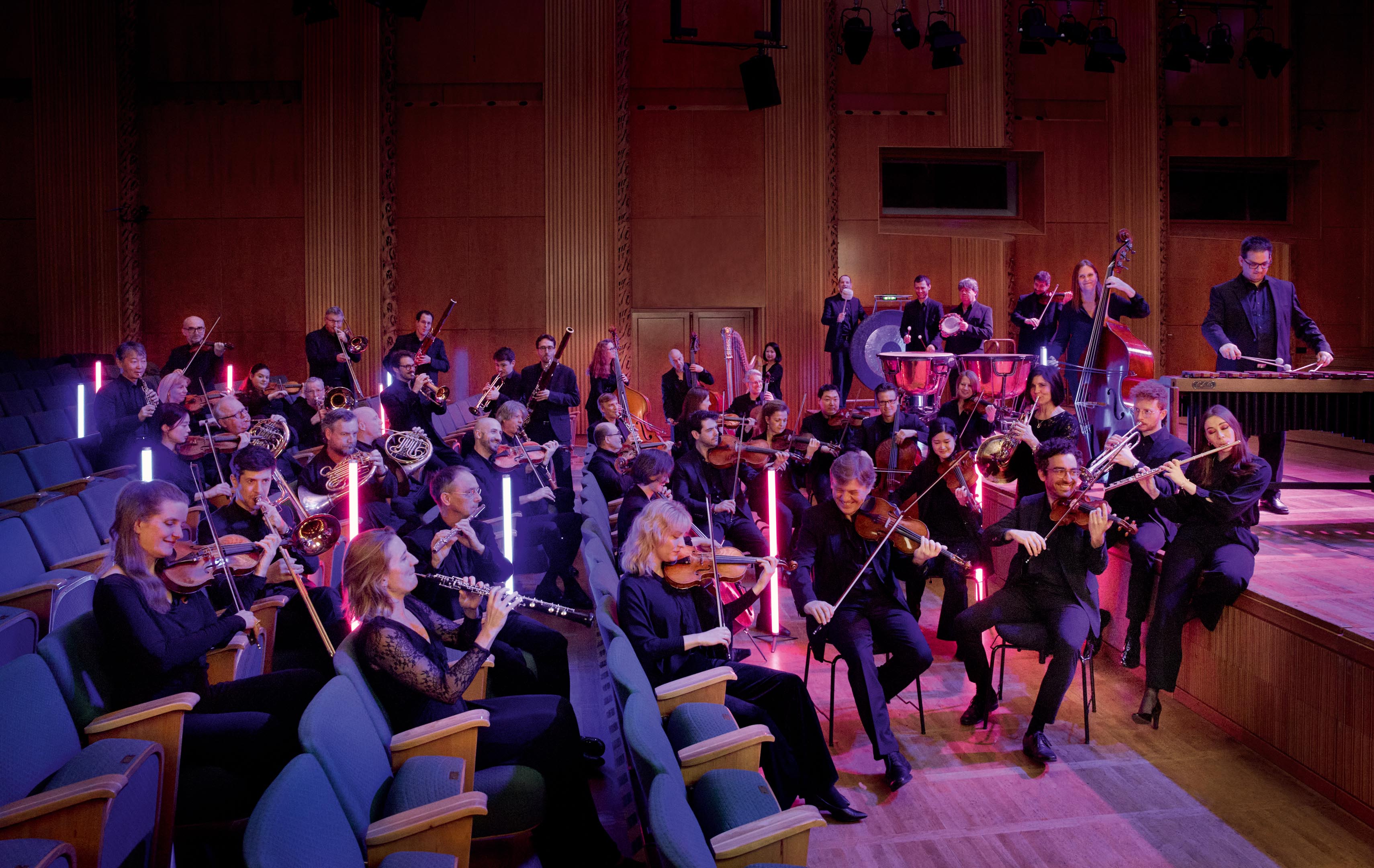 WDR Funkhausorchester, Foto: WDR/Mentzos)