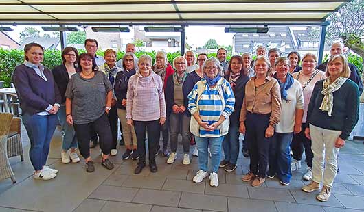 Die Seminargruppe im Hotel Schmachtendorf (Foto: Gesellschaft leben)